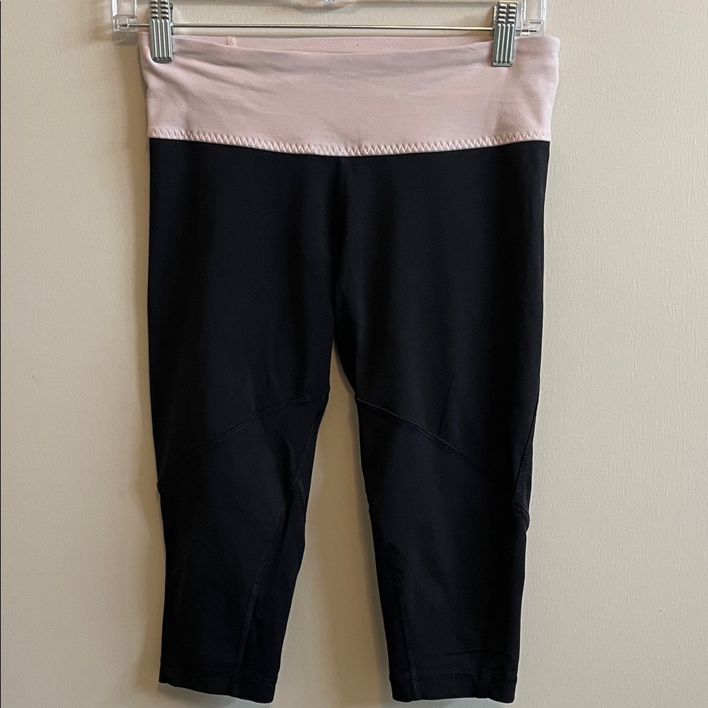 Lululemon Cropped (17”) Leggings